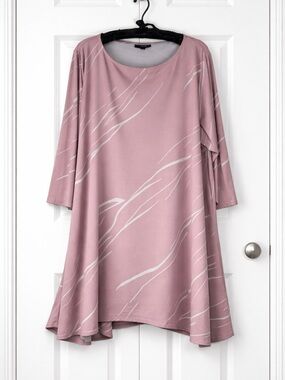 Alfani Pink Abstract Tunic Top 3/4 Sleeve Flowy Soft Casual